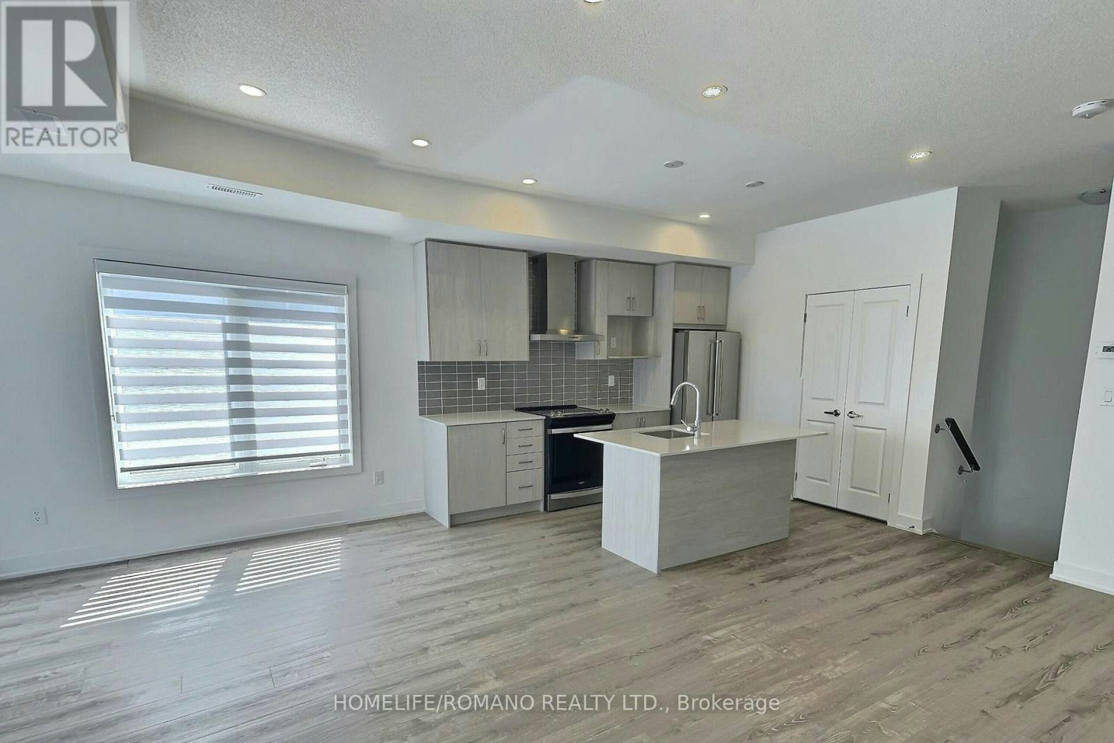 40 Covington Crescent, Whitchurch-Stouffville, ON, L4A 4W8 - 4