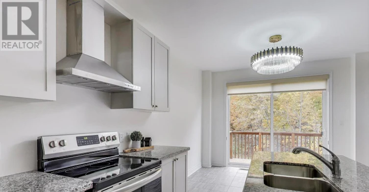 216 Butternut Ridge Trail, Aurora, ON, L4G 3P1 - 12