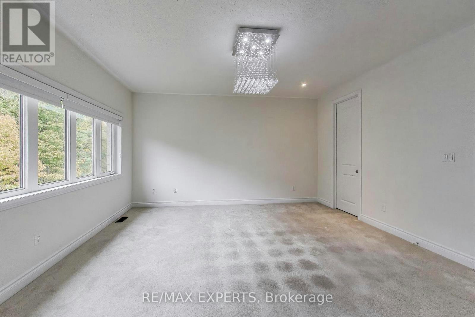 216 Butternut Ridge Trail, Aurora, ON, L4G 3P1 - 23