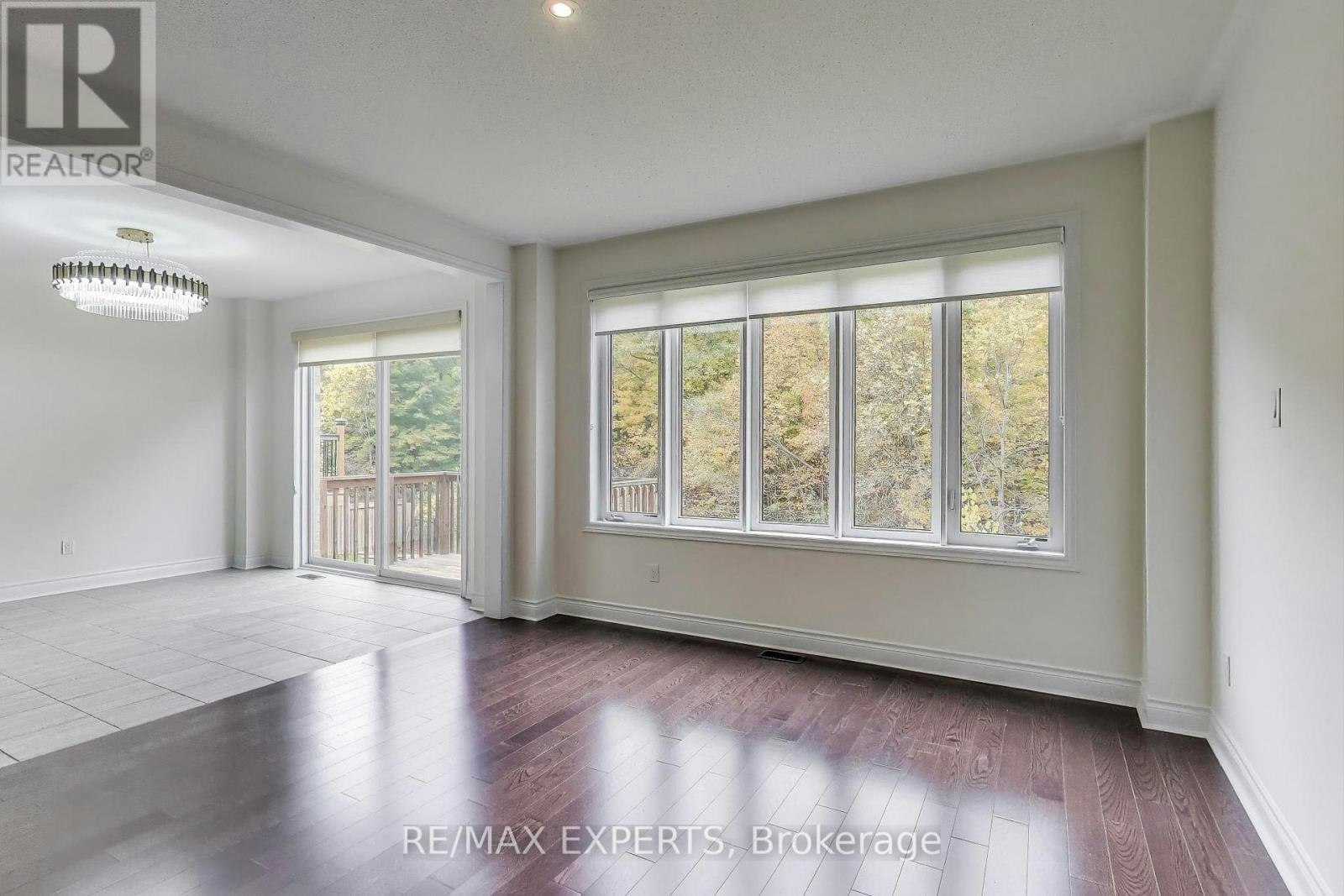216 Butternut Ridge Trail, Aurora, ON, L4G 3P1 - 16