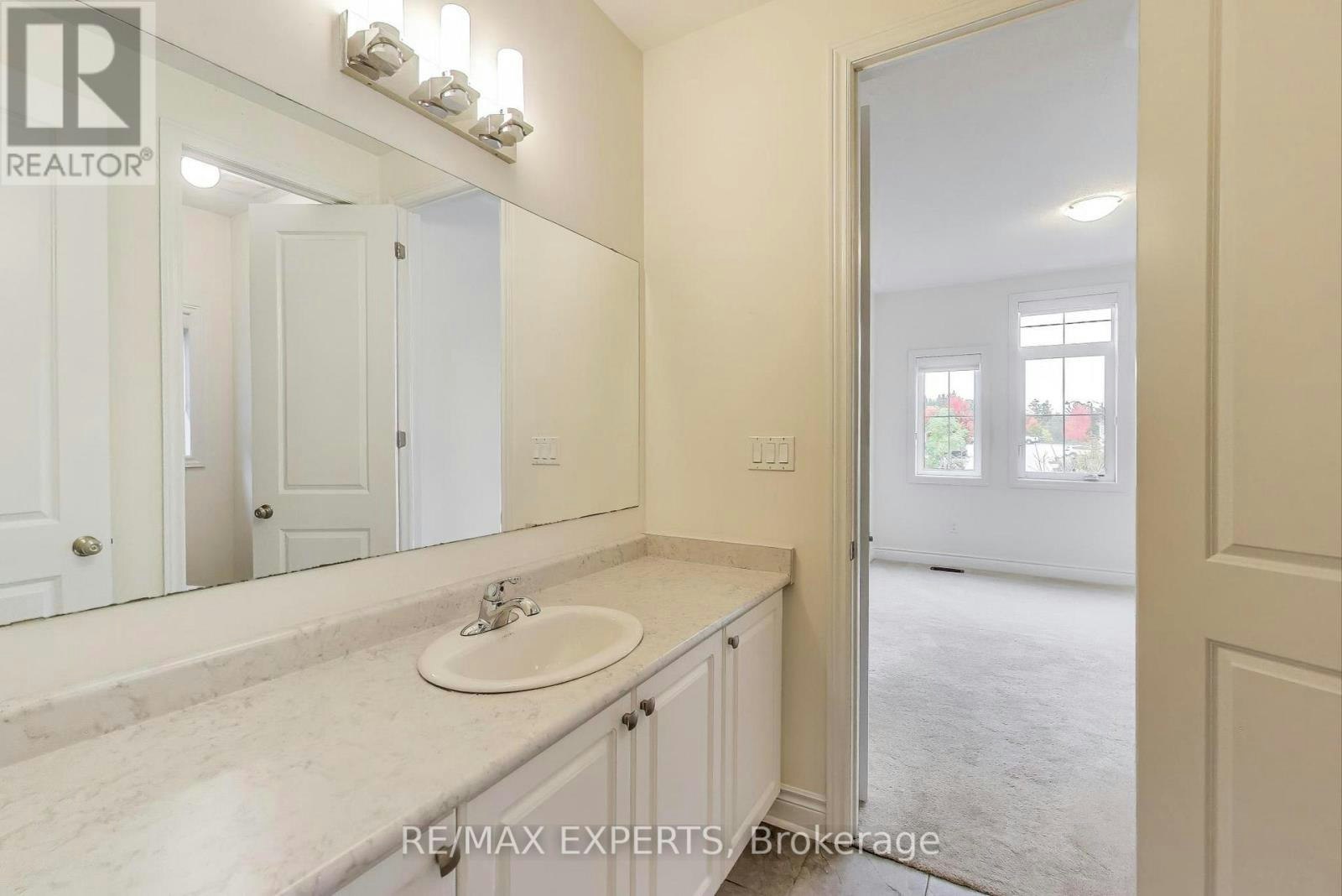 216 Butternut Ridge Trail, Aurora, ON, L4G 3P1 - 37