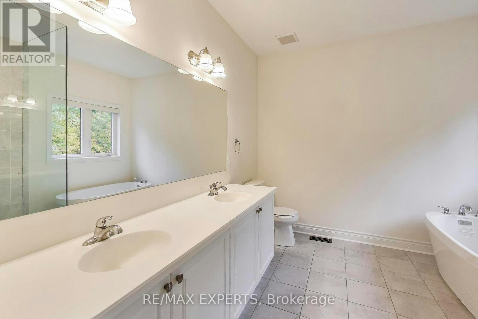 216 Butternut Ridge Trail, Aurora, ON, L4G 3P1 - 25