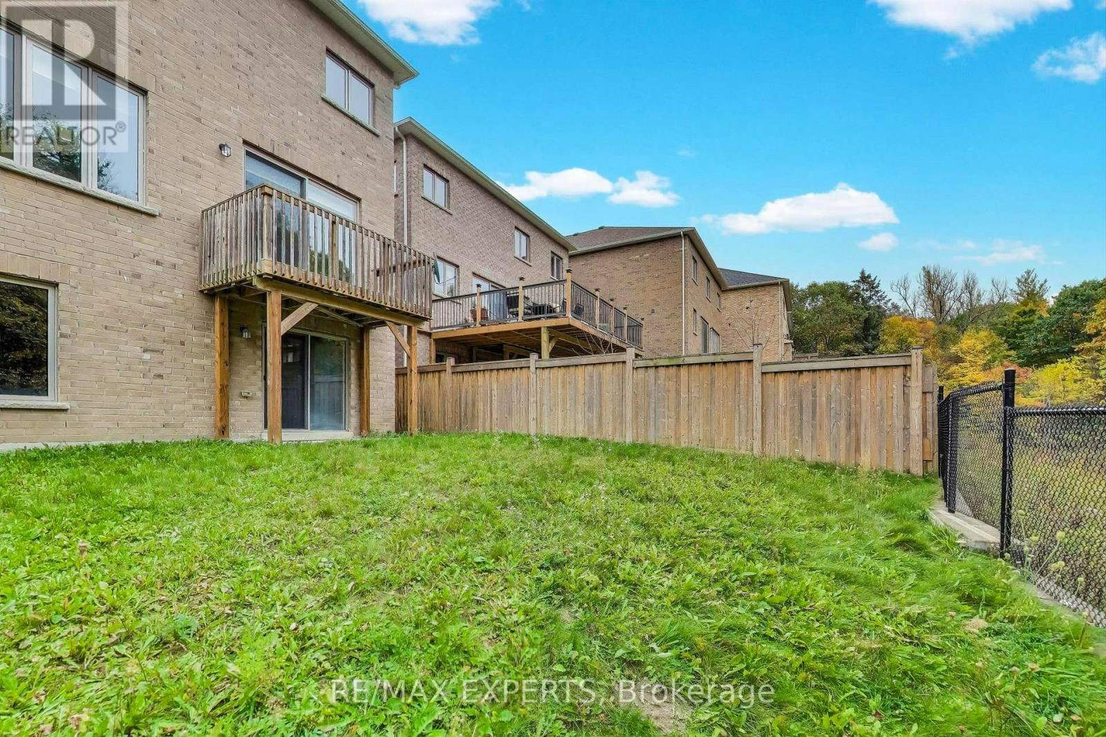 216 Butternut Ridge Trail, Aurora, ON, L4G 3P1 - 47