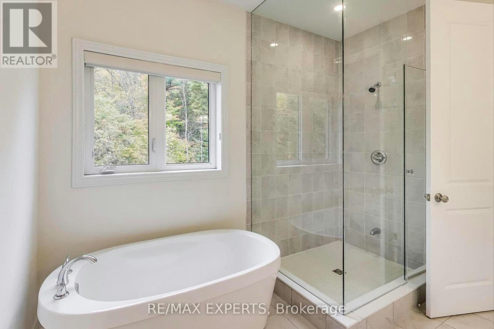 216 Butternut Ridge Trail, Aurora, ON, L4G 3P1 - 26