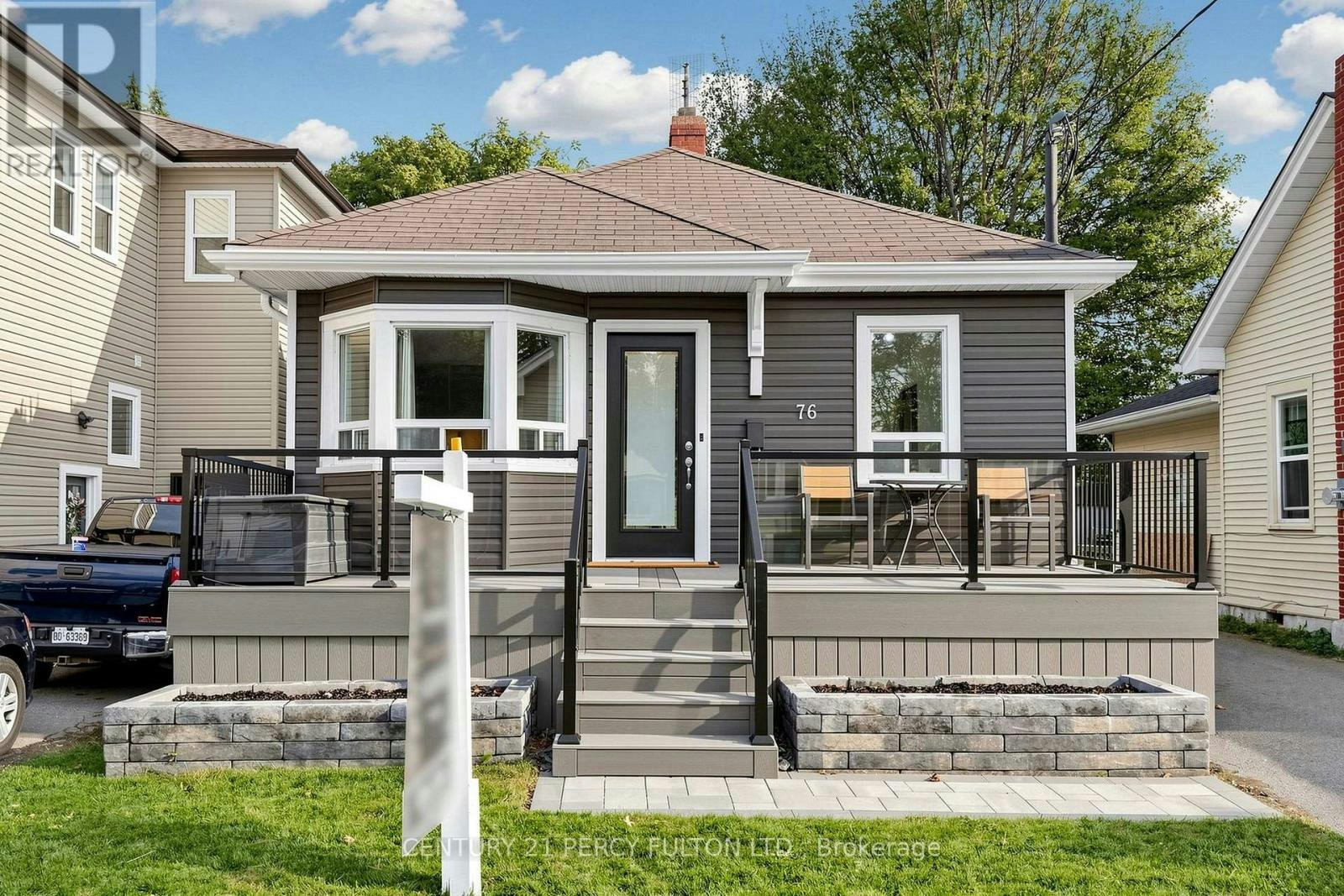 76 Arlington Avenue, Oshawa, ON, L1G 2N6