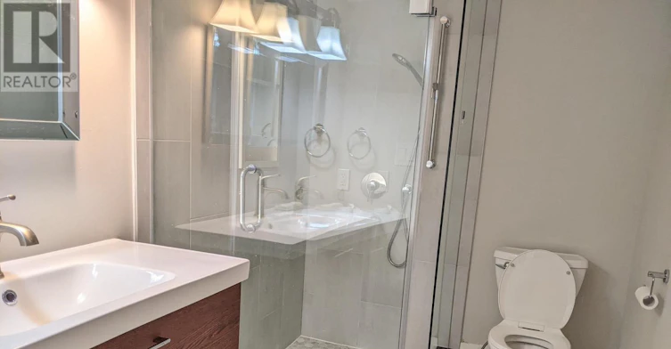 9779 Warden Avenue, Markham, ON, L6C 1M6 - 22