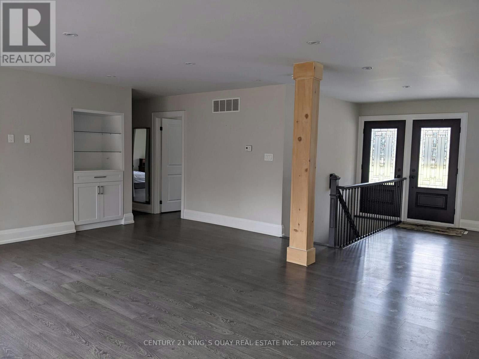 9779 Warden Avenue, Markham, ON, L6C 1M6 - 9