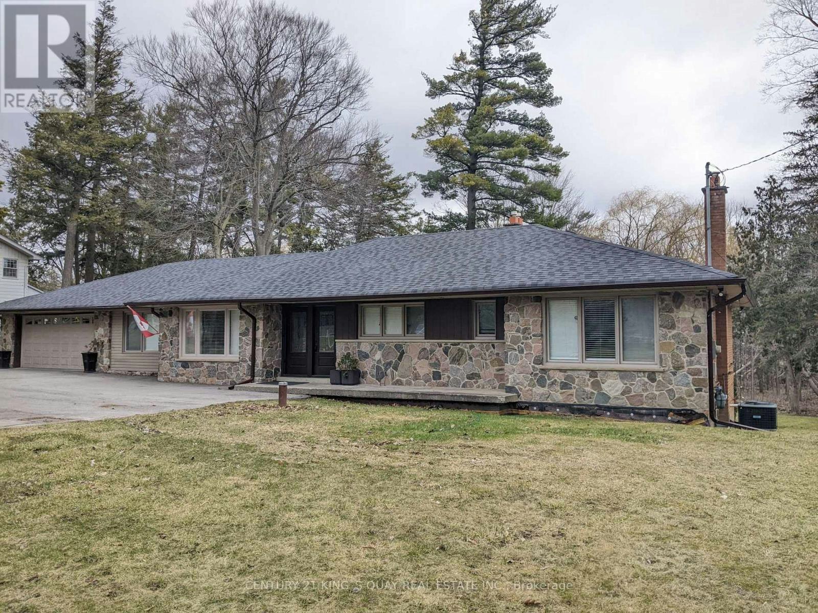 9779 Warden Avenue, Markham, ON, L6C 1M6 - 3