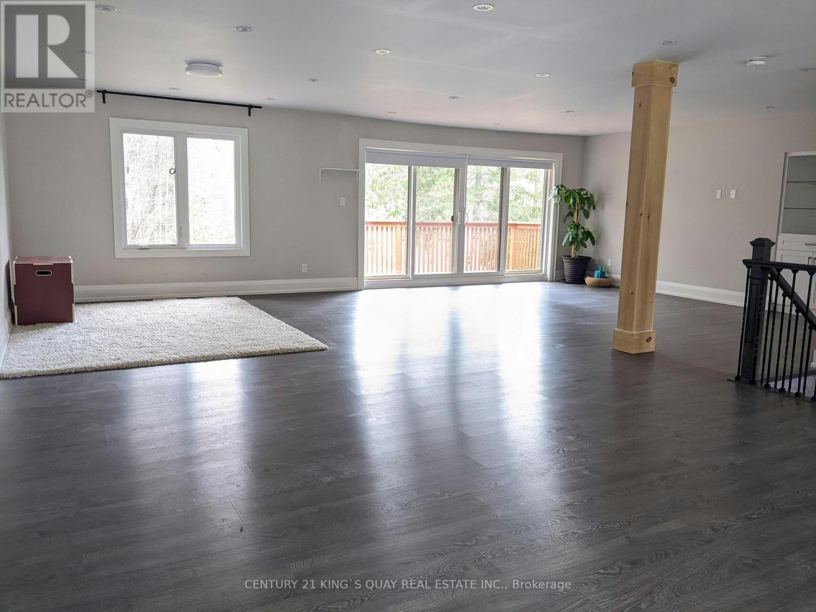 9779 Warden Avenue, Markham, ON, L6C 1M6 - 15