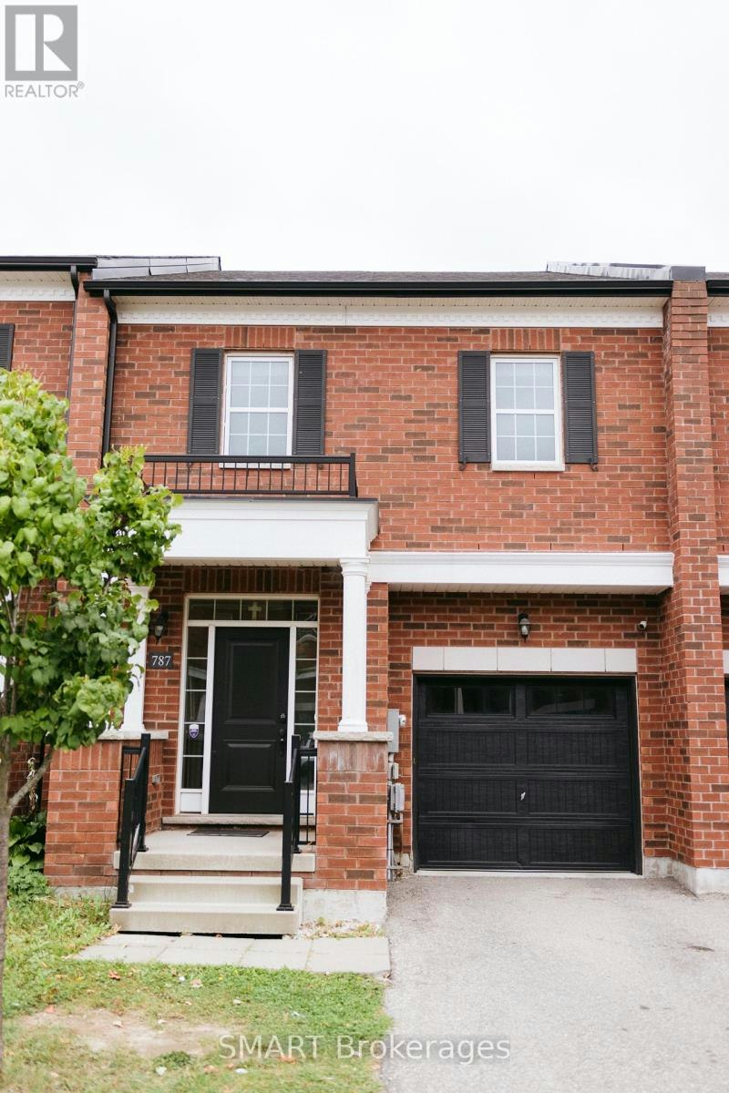 787 Banks Crescent, Milton, ON, L9T 9A3 - 2