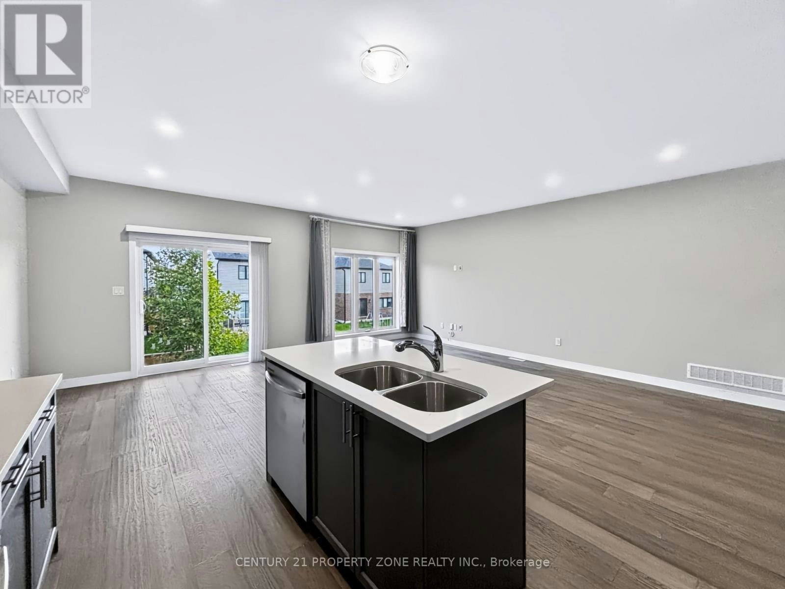 3596 Southbridge Avenue, London, ON, N6L 0G5 - 15