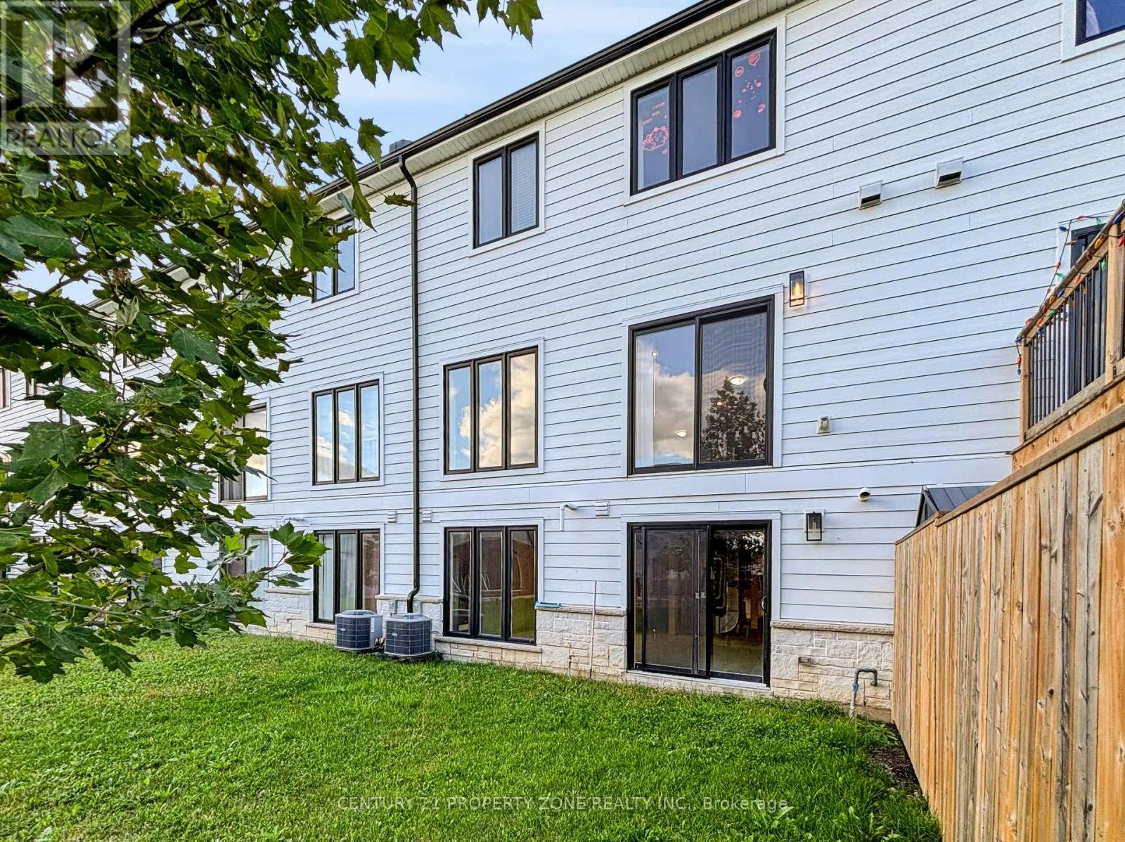 3596 Southbridge Avenue, London, ON, N6L 0G5 - 41