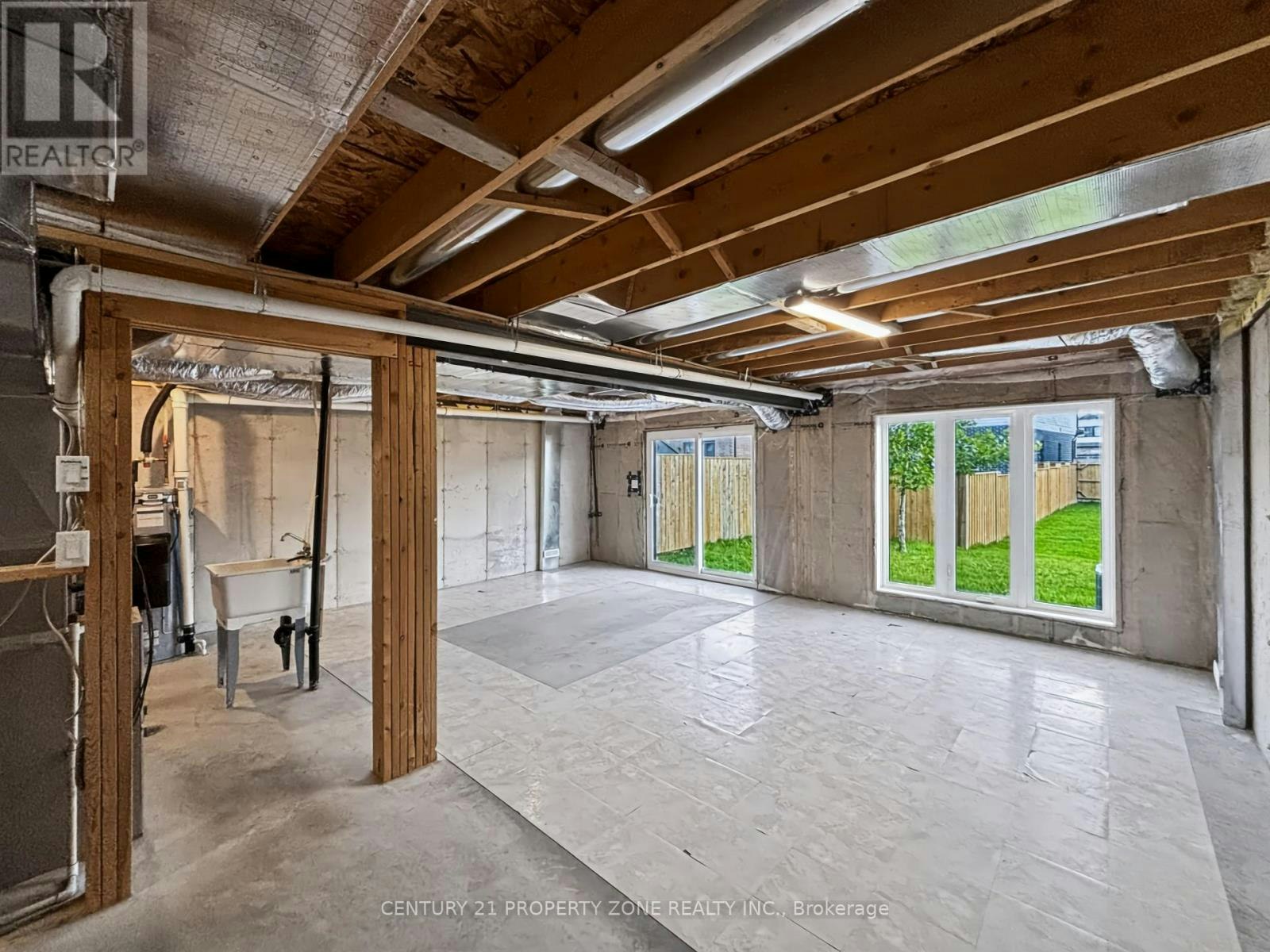 3596 Southbridge Avenue, London, ON, N6L 0G5 - 38
