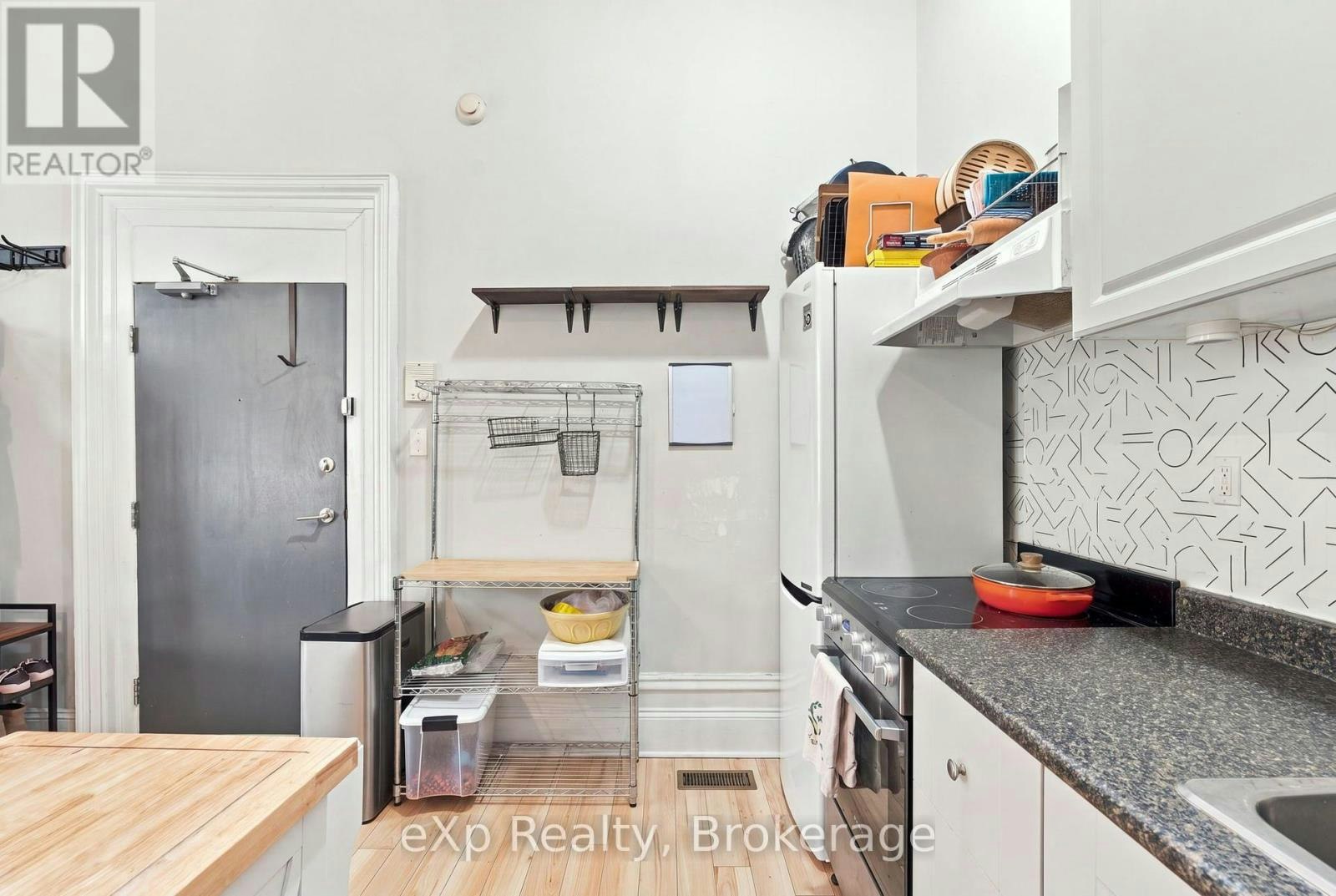3-24 Wellington Street, Stratford, ON, N5A 2L2 - 11