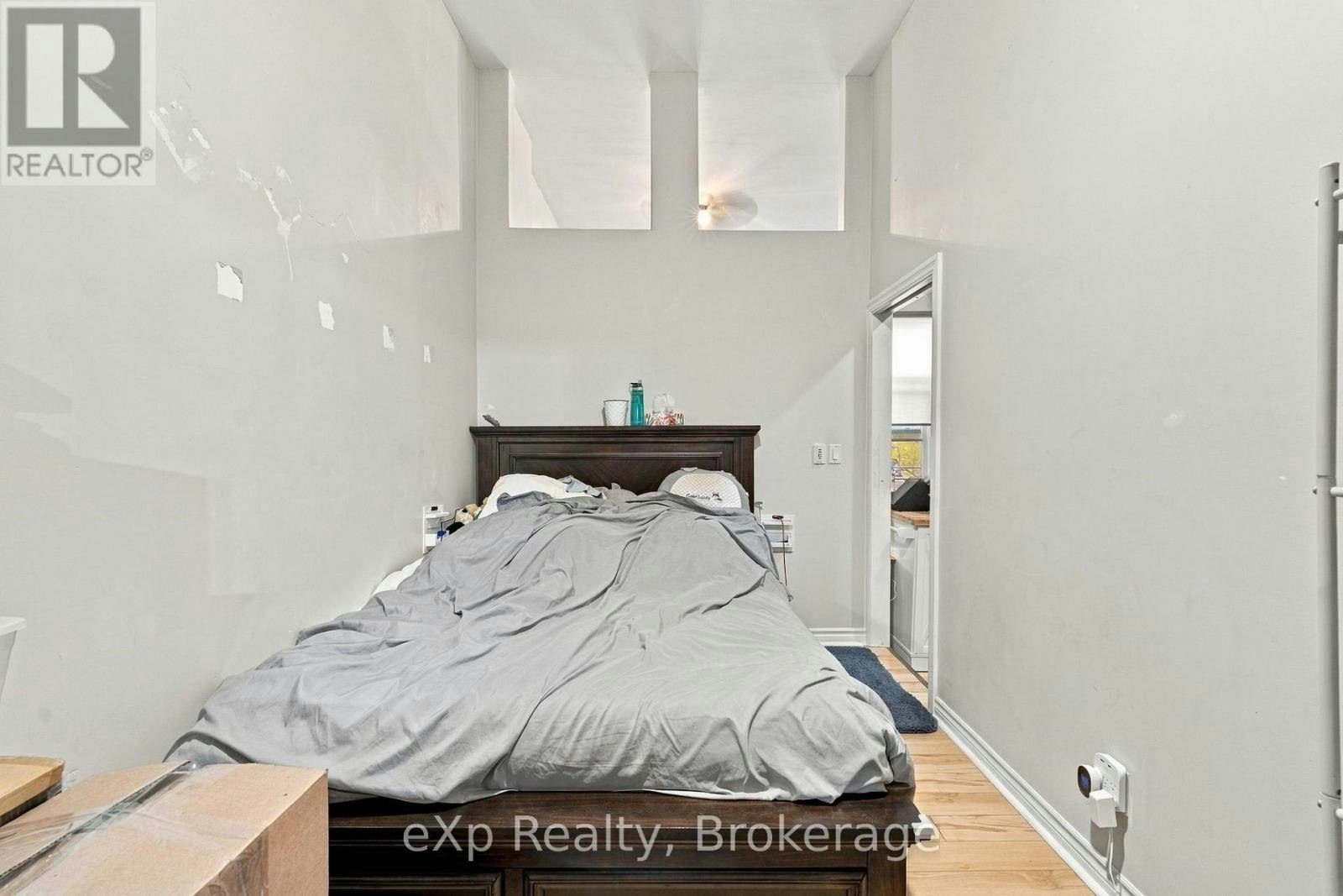 3-24 Wellington Street, Stratford, ON, N5A 2L2 - 13