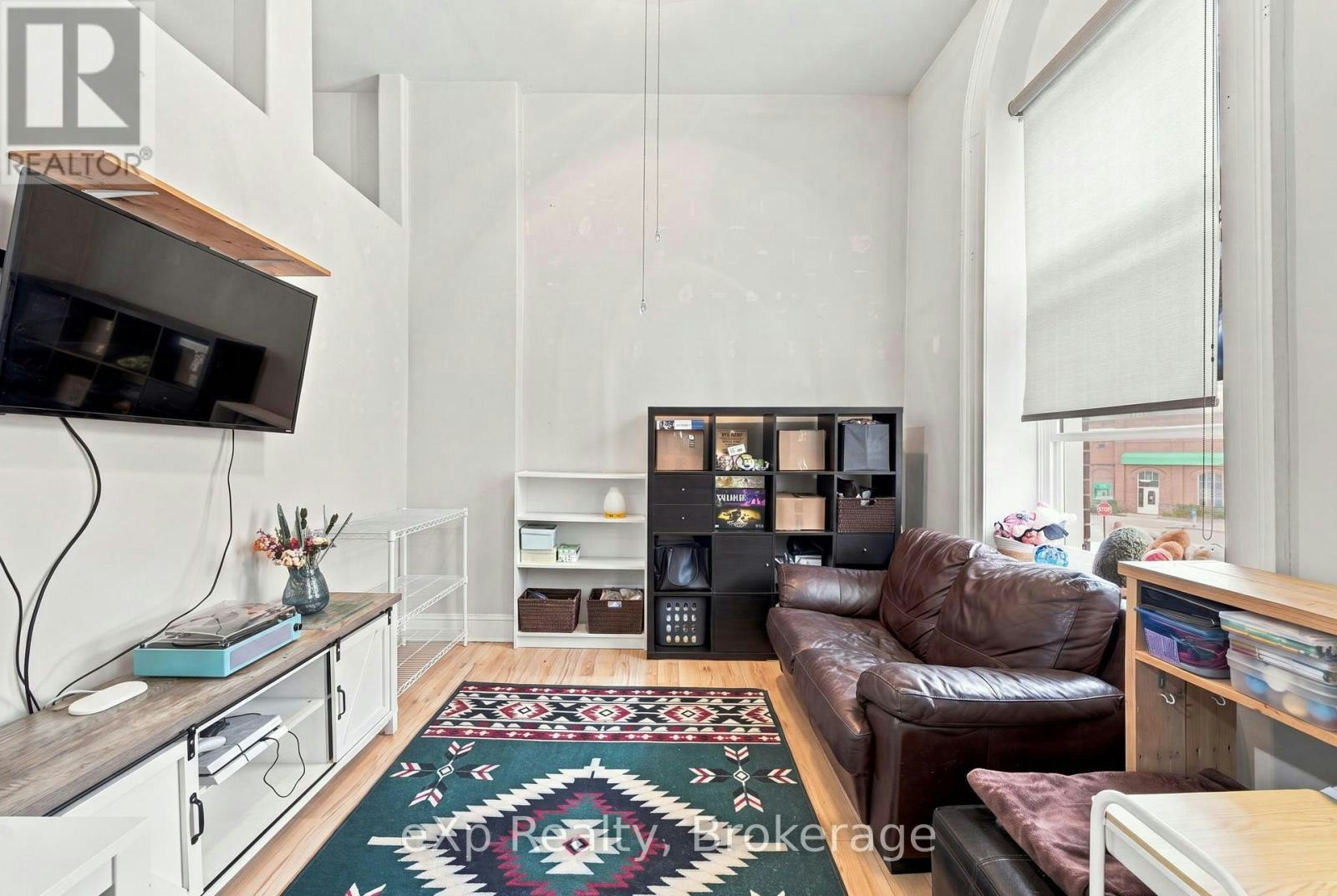 3-24 Wellington Street, Stratford, ON, N5A 2L2 - 4