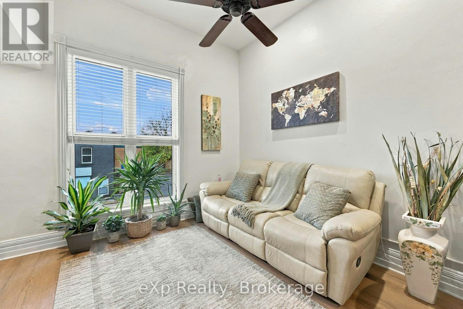 2-94 Wellington Street, Stratford, ON, N5A 2L2 - 5