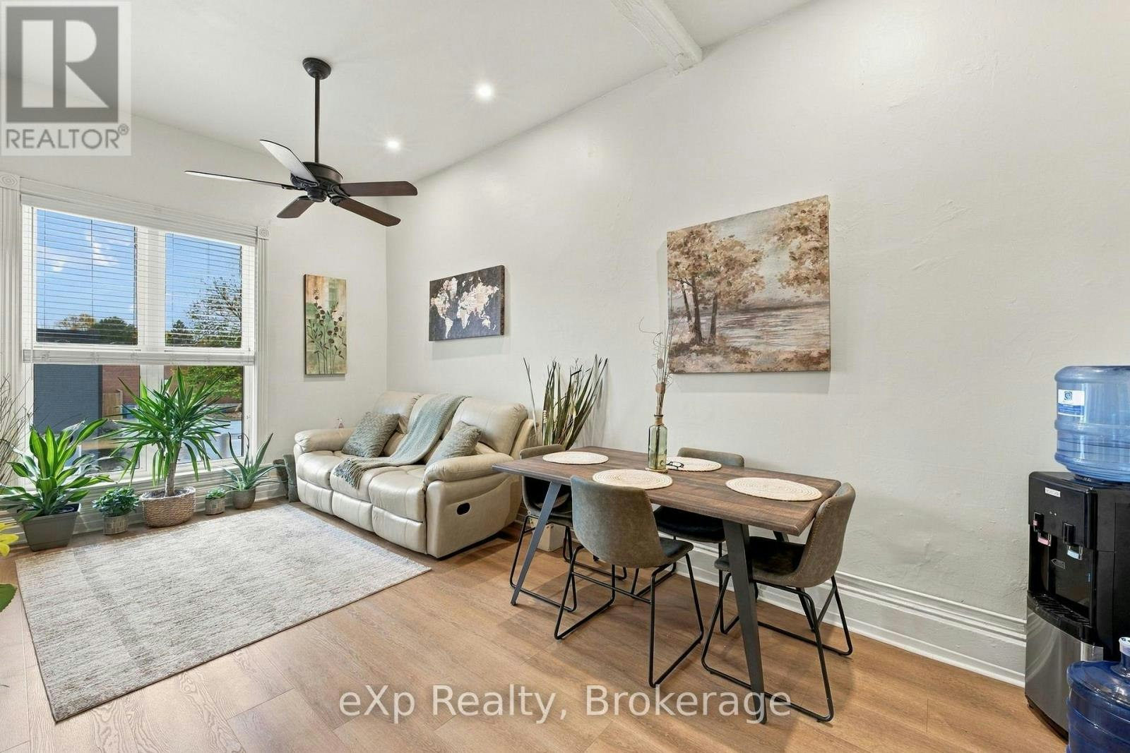 2-94 Wellington Street, Stratford, ON, N5A 2L2 - 2