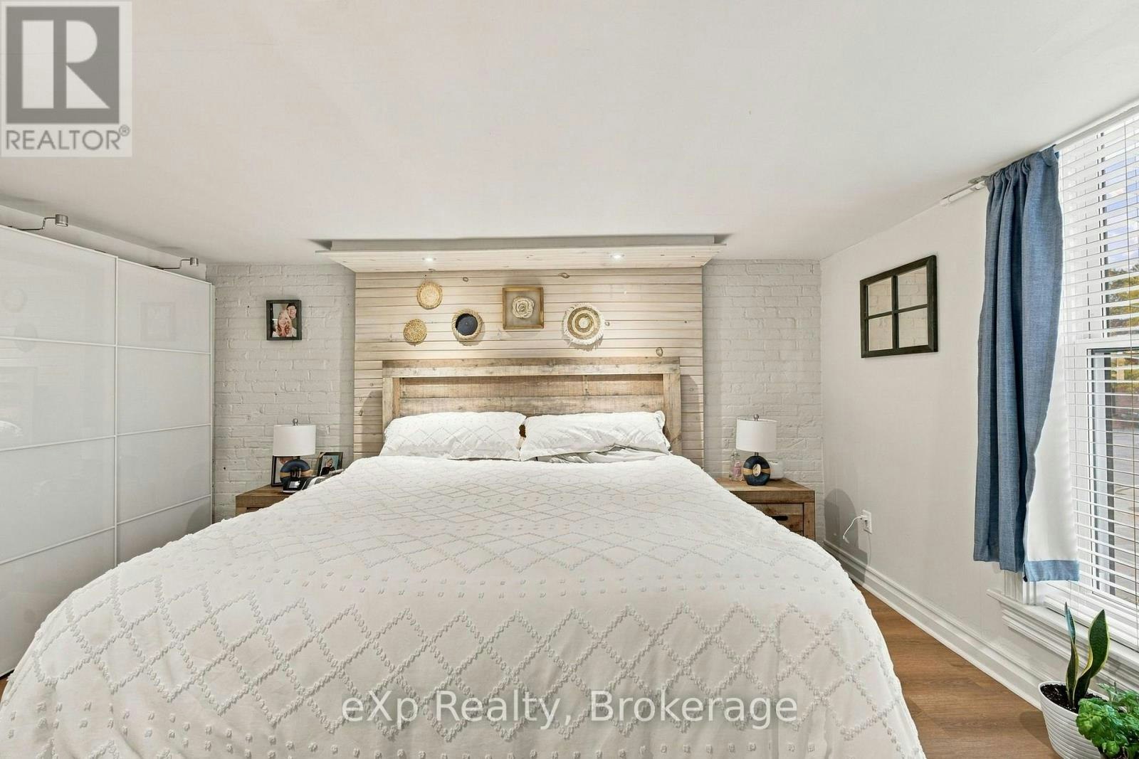 2-94 Wellington Street, Stratford, ON, N5A 2L2 - 17