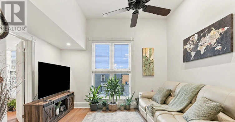 2-94 Wellington Street, Stratford, ON, N5A 2L2 - 4