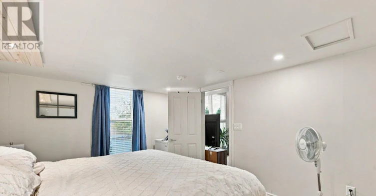2-94 Wellington Street, Stratford, ON, N5A 2L2 - 14