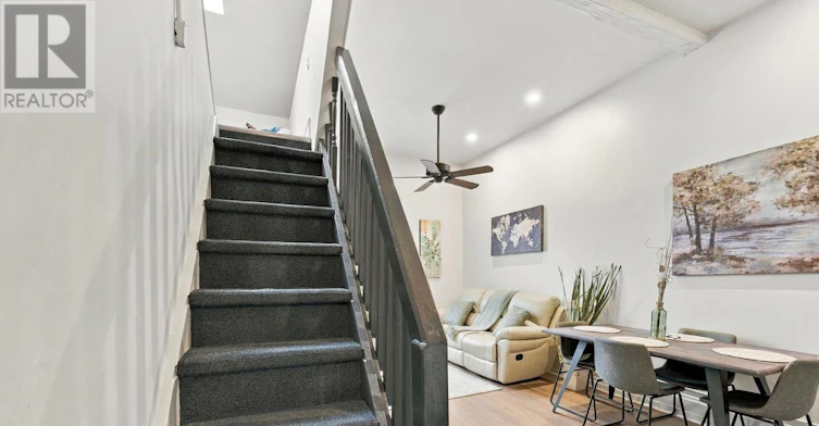 2-94 Wellington Street, Stratford, ON, N5A 2L2