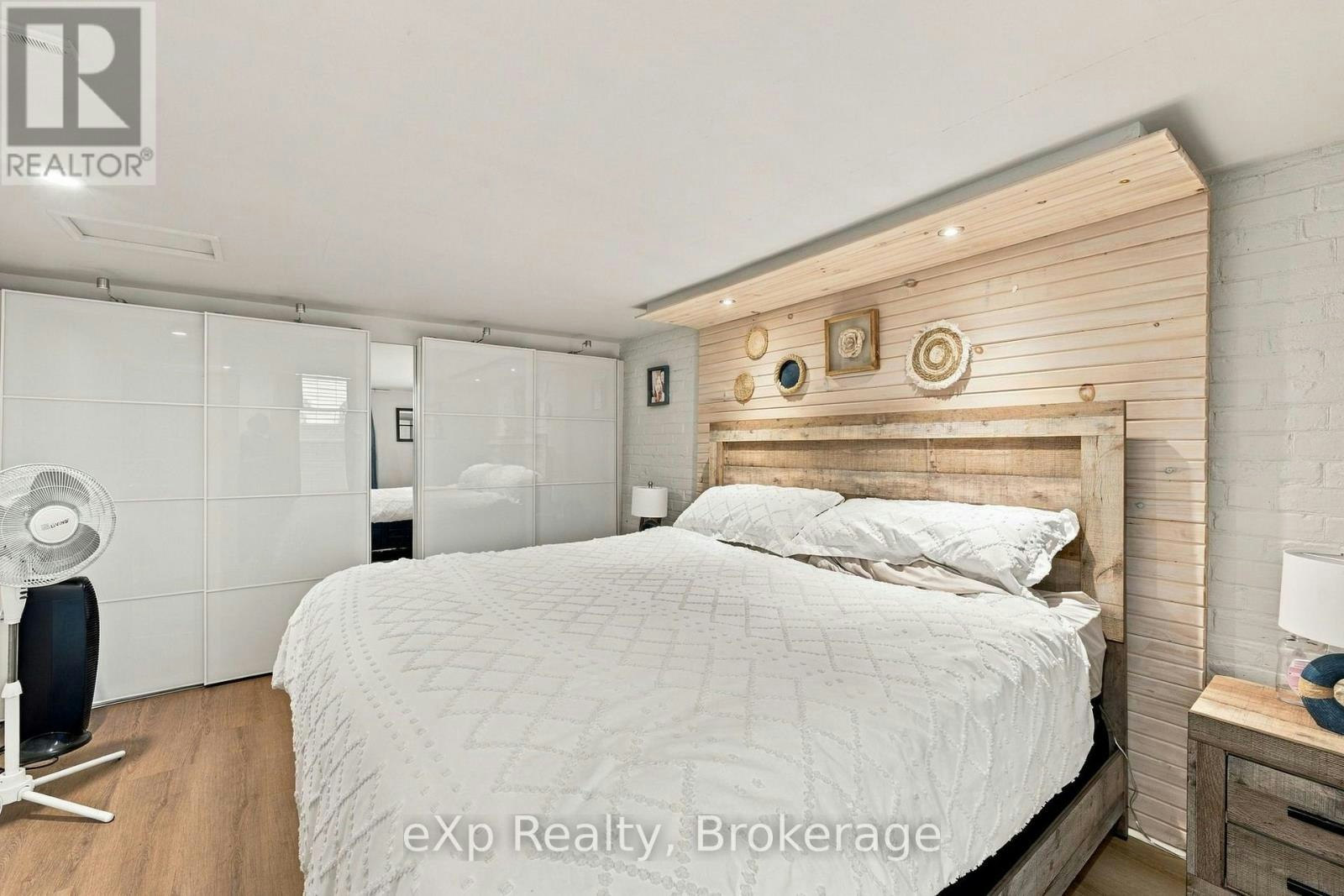 2-94 Wellington Street, Stratford, ON, N5A 2L2 - 13