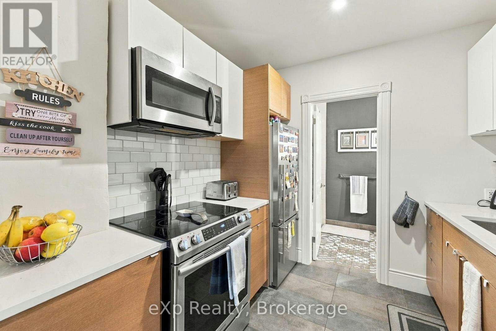 2-94 Wellington Street, Stratford, ON, N5A 2L2 - 11