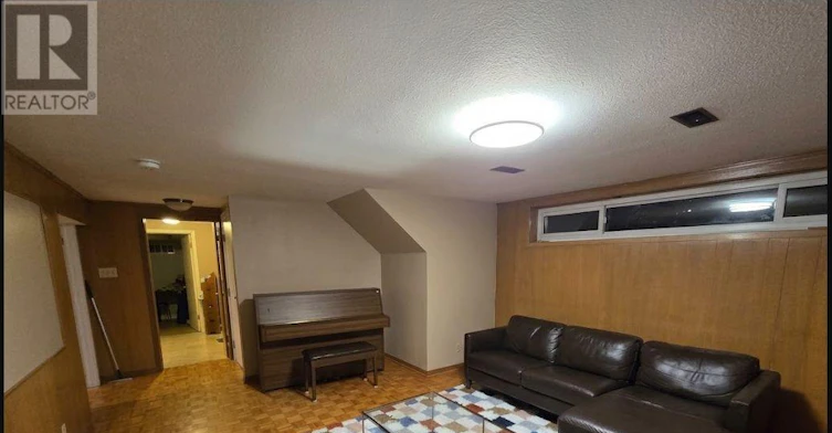LOWER-54 Waterford Drive, Toronto, ON, M9R 2N6 - 12