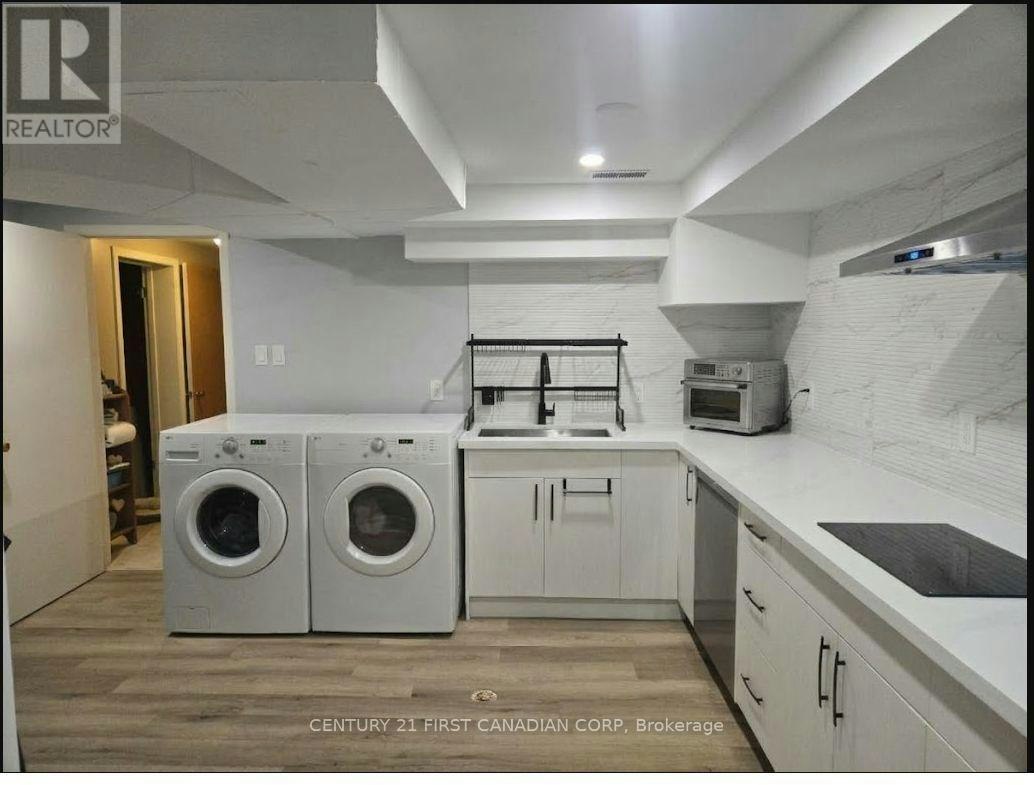 LOWER-54 Waterford Drive, Toronto, ON, M9R 2N6 - 8