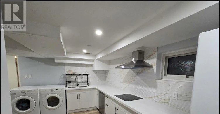 LOWER-54 Waterford Drive, Toronto, ON, M9R 2N6 - 10