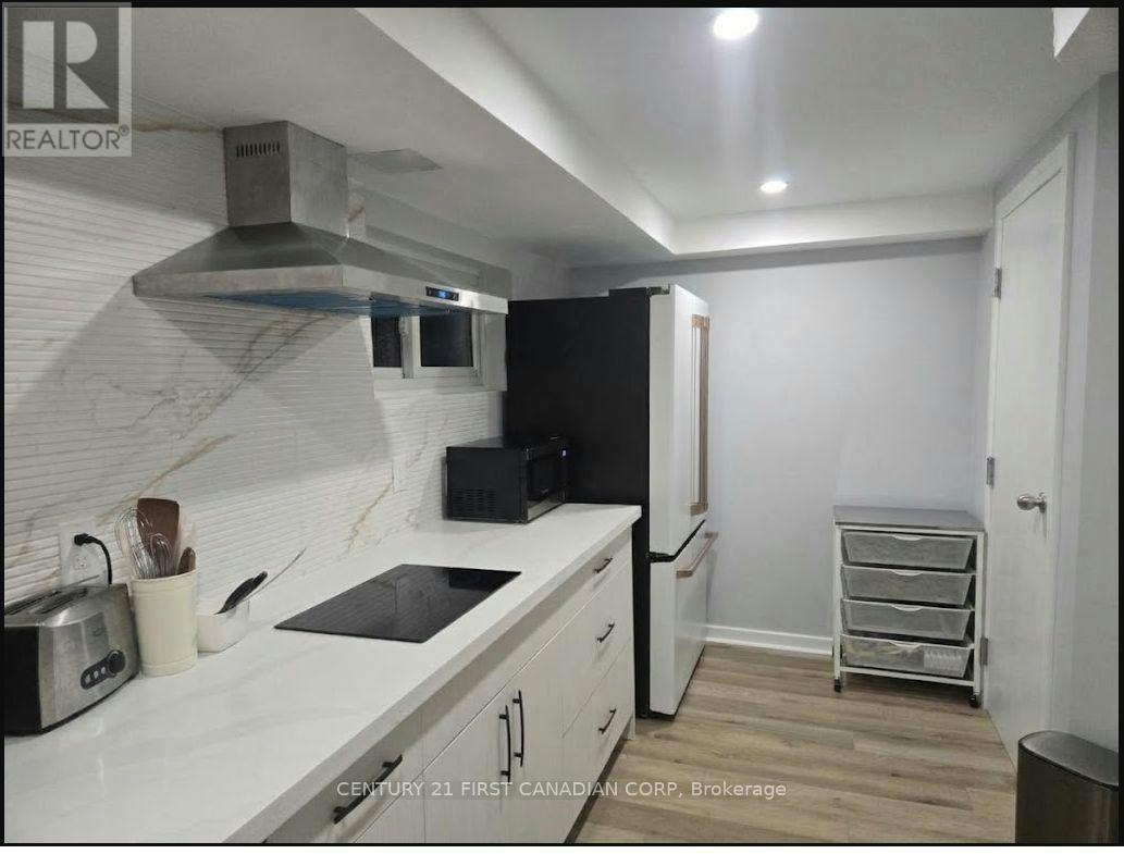 LOWER-54 Waterford Drive, Toronto, ON, M9R 2N6 - 7
