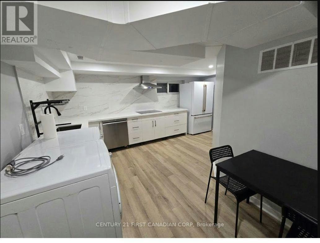 LOWER-54 Waterford Drive, Toronto, ON, M9R 2N6 - 9