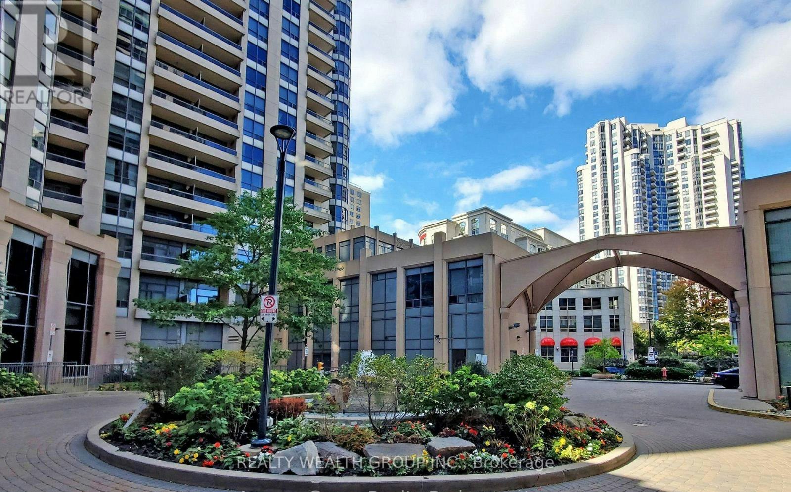 1017-15 Northtown Way, Toronto, ON, M2N 7A2 - 40