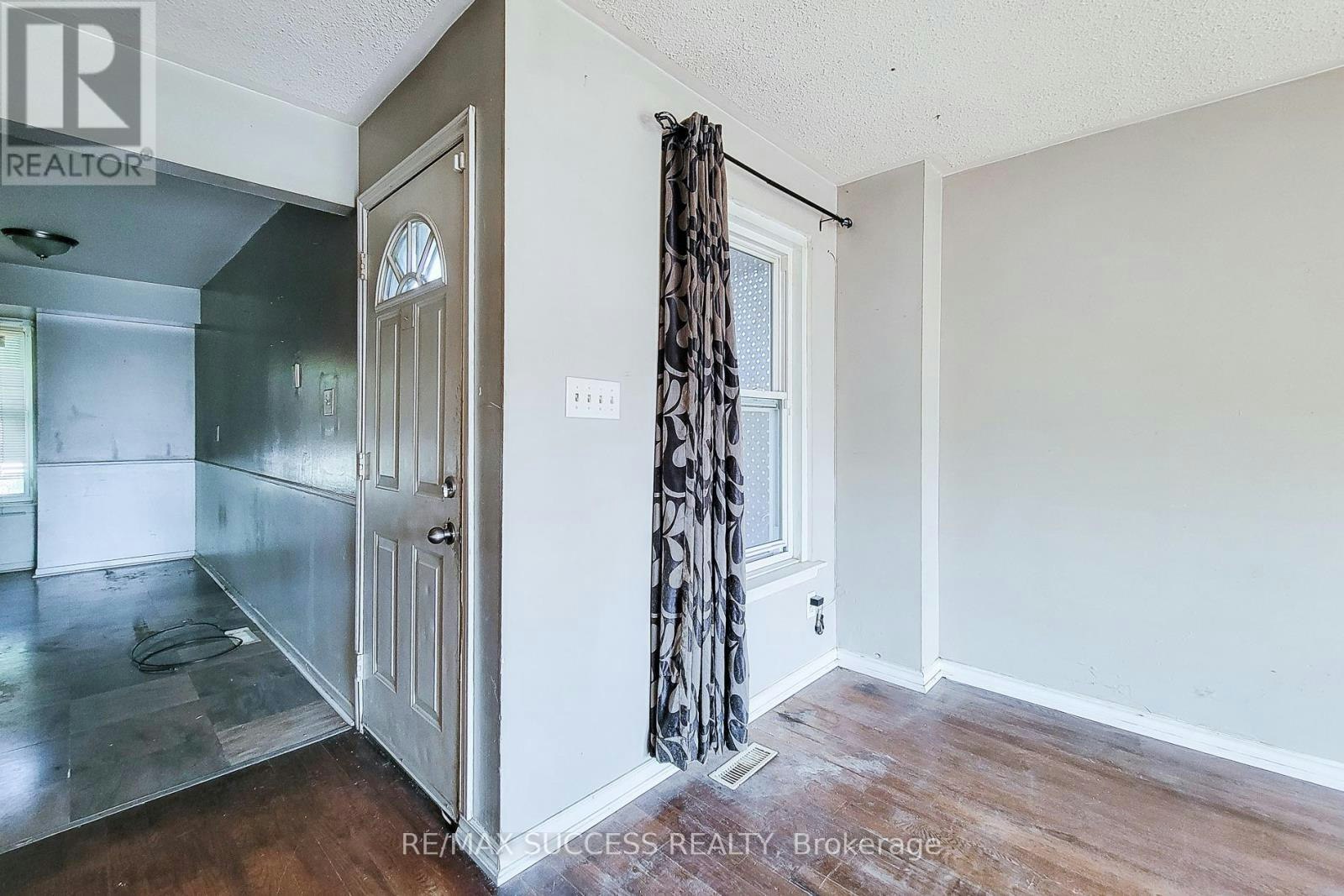 42 Enfield Crescent, Brantford, ON, N3P 1B2 - 15
