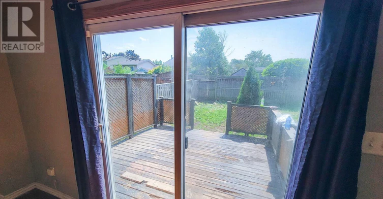 42 Enfield Crescent, Brantford, ON, N3P 1B2 - 12