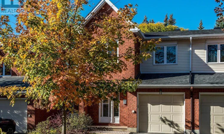80-22C Maple Ridge Crescent
