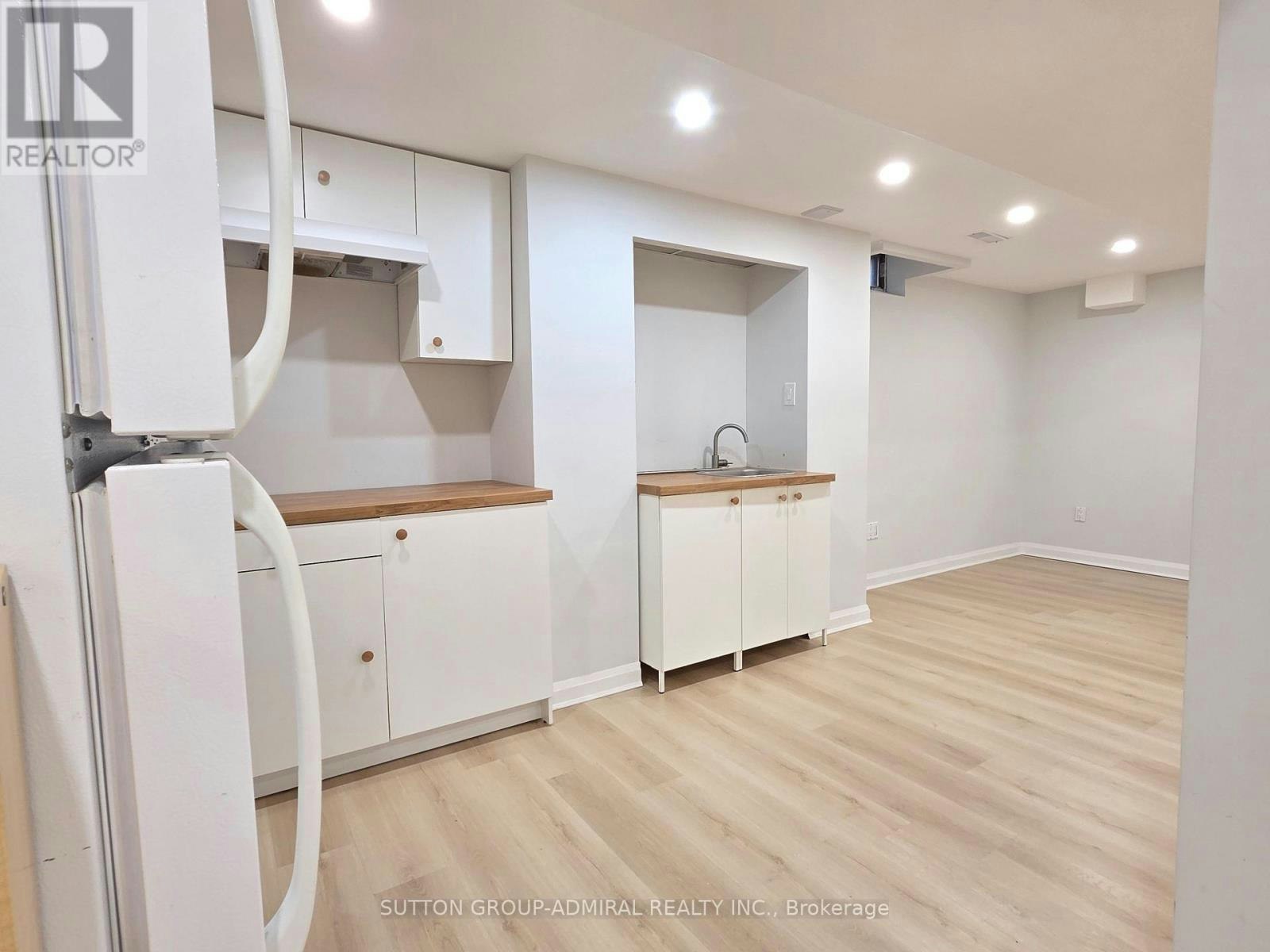 BASEMENT-64 Leno Mills Avenue, Richmond Hill, ON, L4S 1C3 - 4