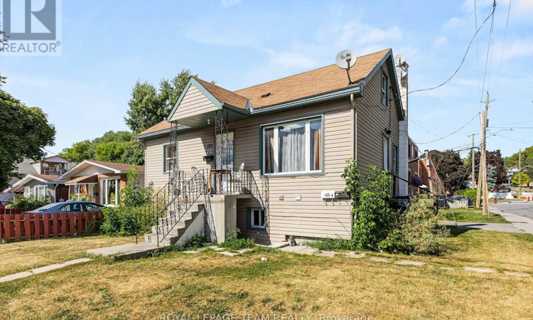 105 Jolliet Avenue