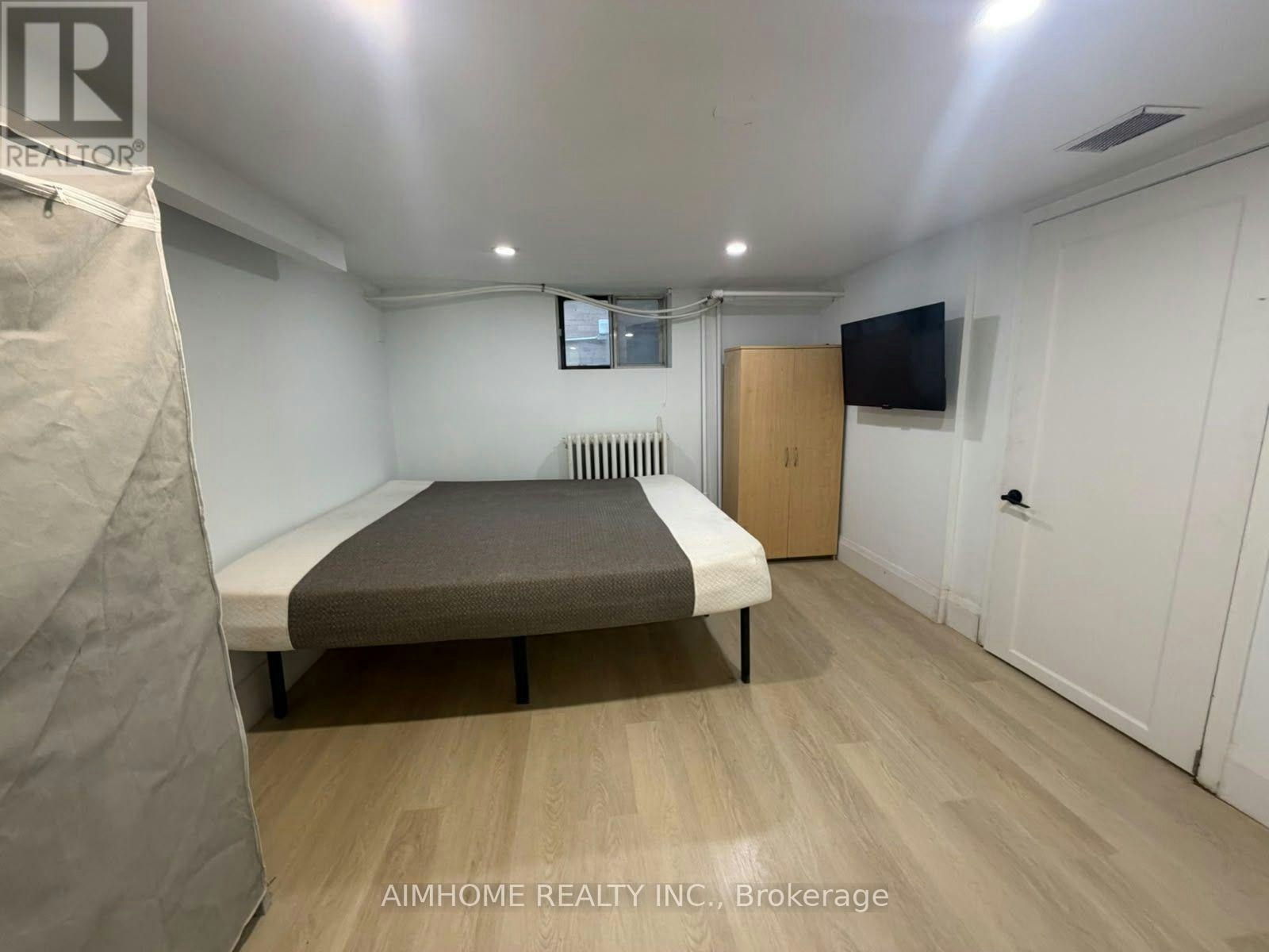 LOWER-1-26 Patricia Avenue, Toronto, ON, M2M 1H8 - 8