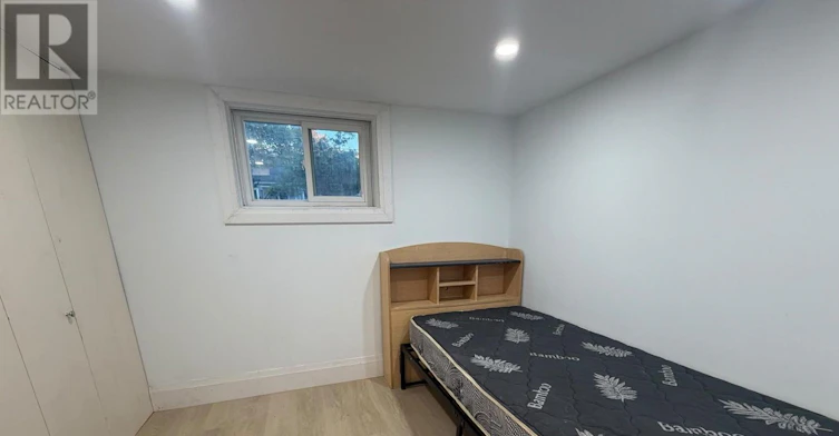 LOWER-2-26 Patricia Avenue, Toronto, ON, M2M 1H8 - 6