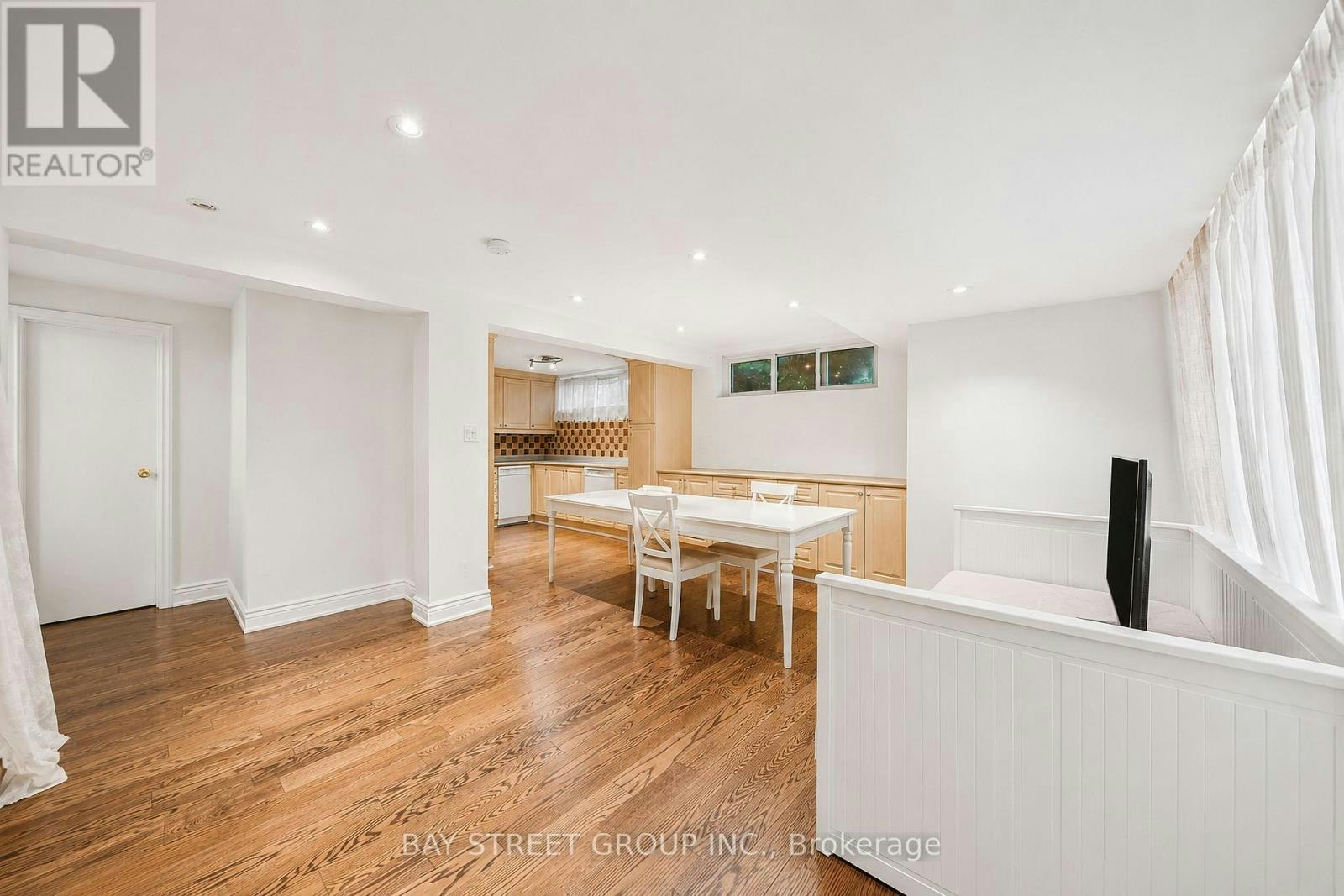 BSMT-32 Alanadale Avenue, Markham, ON, L3P 1S3 - 6