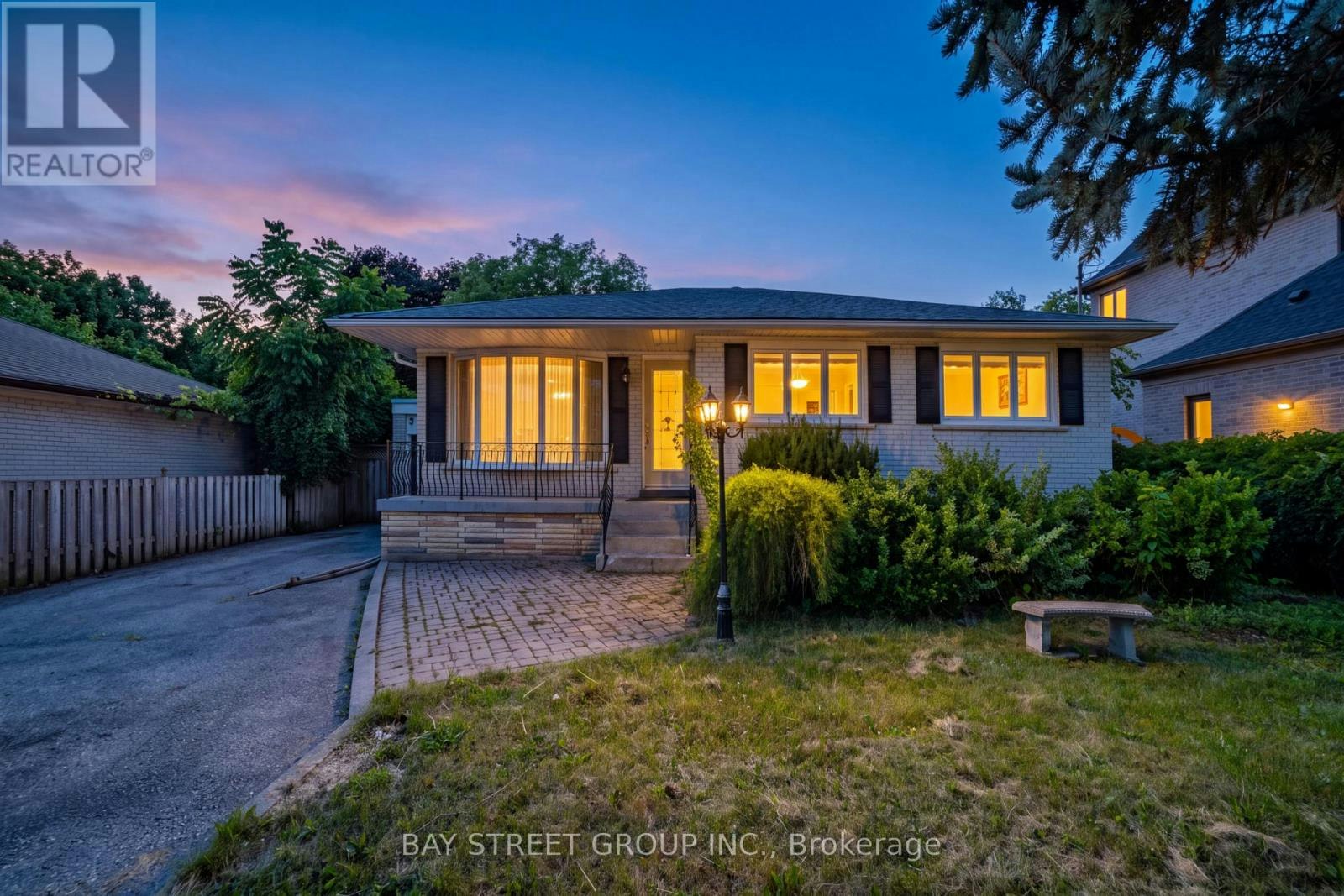 BSMT-32 Alanadale Avenue, Markham, ON, L3P 1S3