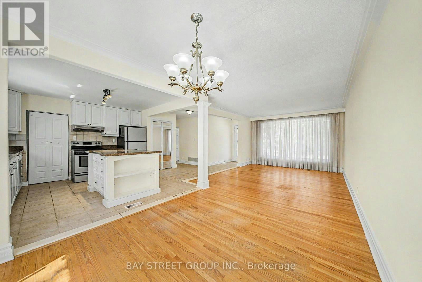 32 Alanadale Avenue, Markham, ON, L3P 1S3 - 9