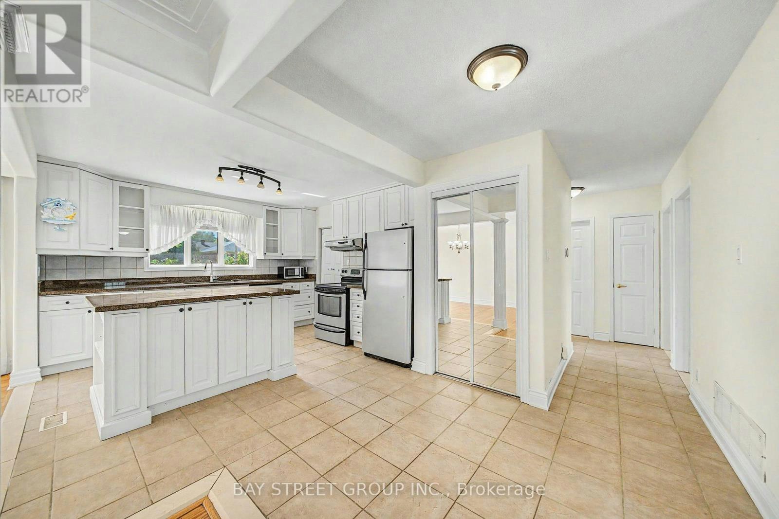 32 Alanadale Avenue, Markham, ON, L3P 1S3 - 10