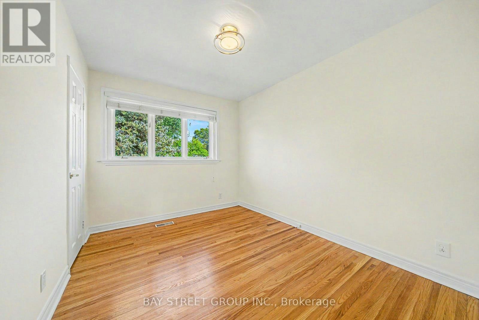 32 Alanadale Avenue, Markham, ON, L3P 1S3 - 18