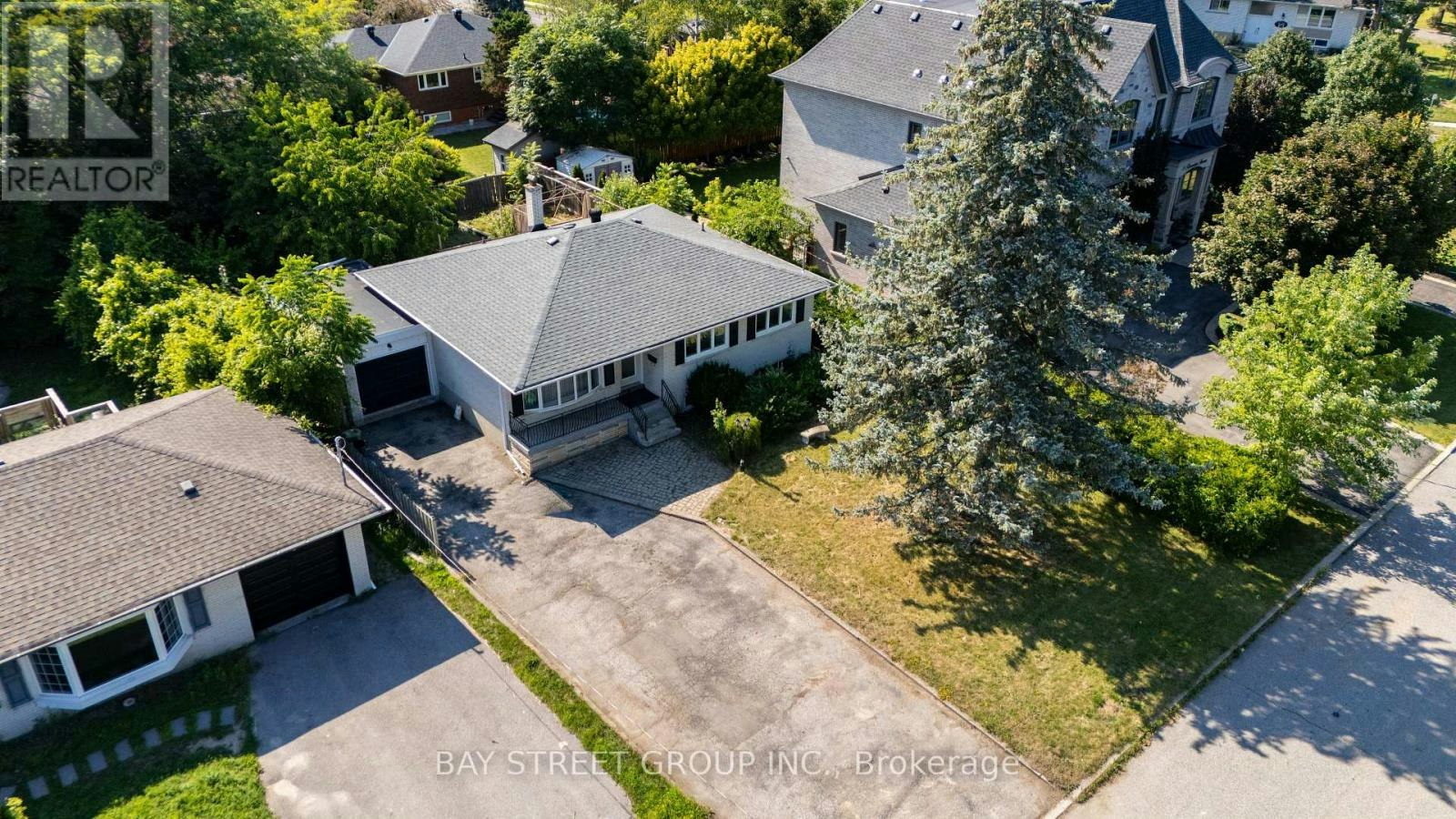 32 Alanadale Avenue, Markham, ON, L3P 1S3 - 2