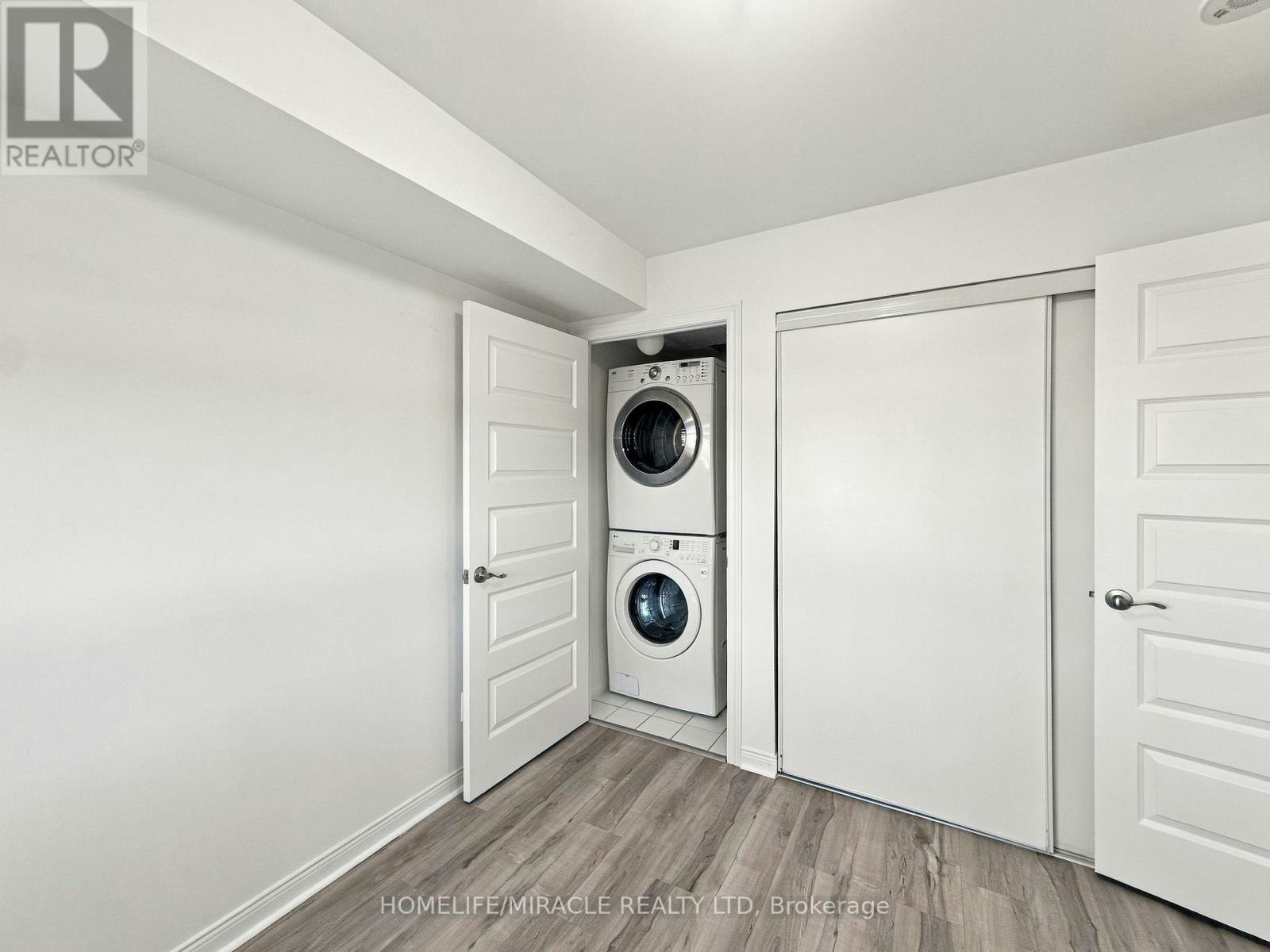 1710-215 Queen Street E, Brampton, ON, L6W 0A9 - 16