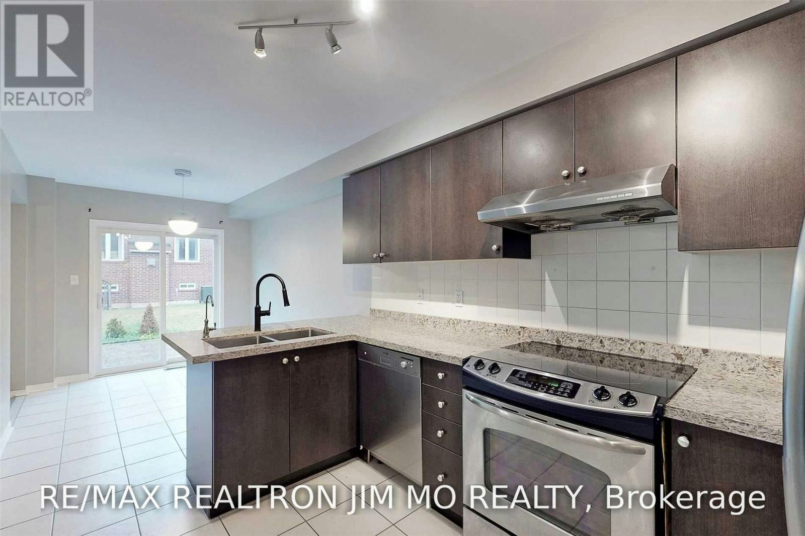287 Penndutch Circle, Whitchurch-Stouffville, ON, L4A 0P1 - 4