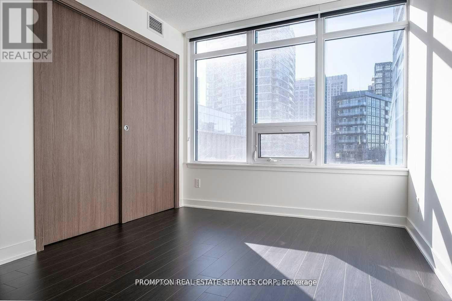 2502-17 Bathurst Street, Toronto, ON, M5V 1A5 - 9